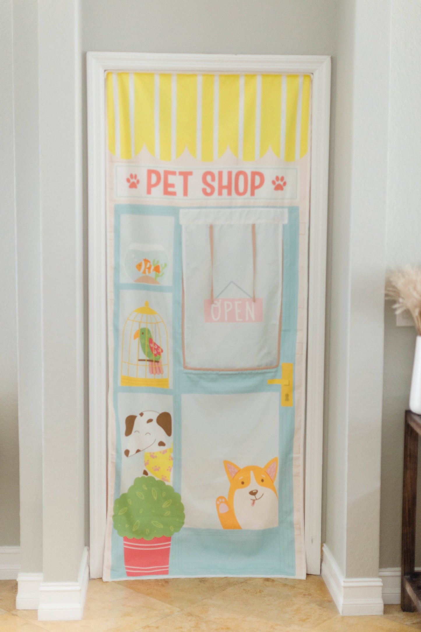 Pretend Play Set - Pet Shop & Groomer Storefront