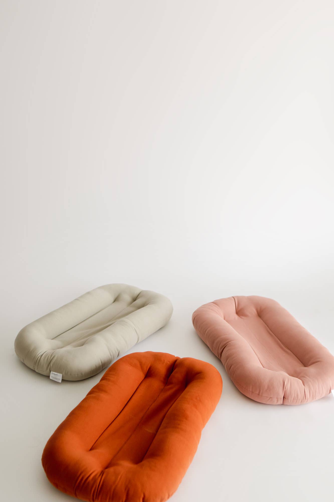 Snuggle Me infant Lounger